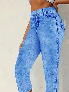 Ladies Faux Denim Printed Cropped Leggings, Slim Fit